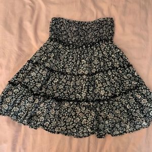 black and white floral ruffle skirt